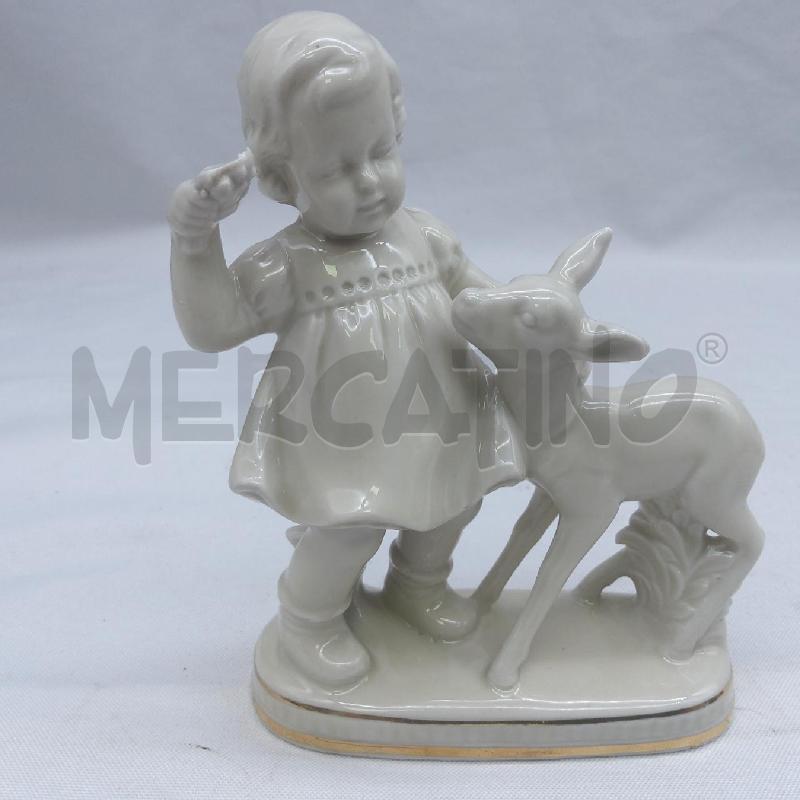 STATUINA BIMBA CON CERBIATTO CERAMICA  | Mercatino dell'Usato San maurizio canavese 4