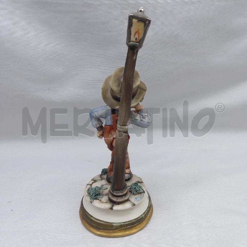 STATUINA CAPODIMONTE BIMBO SOTTO LAMPIONE | Mercatino dell'Usato San maurizio canavese 3