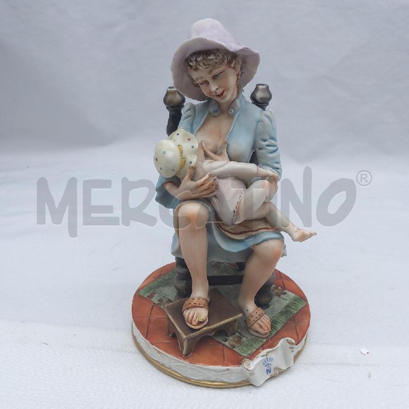 STATUINA CAPODIMONTE MAMMA CHE ALLATTA DIFETTO | Mercatino dell'Usato San maurizio canavese 1
