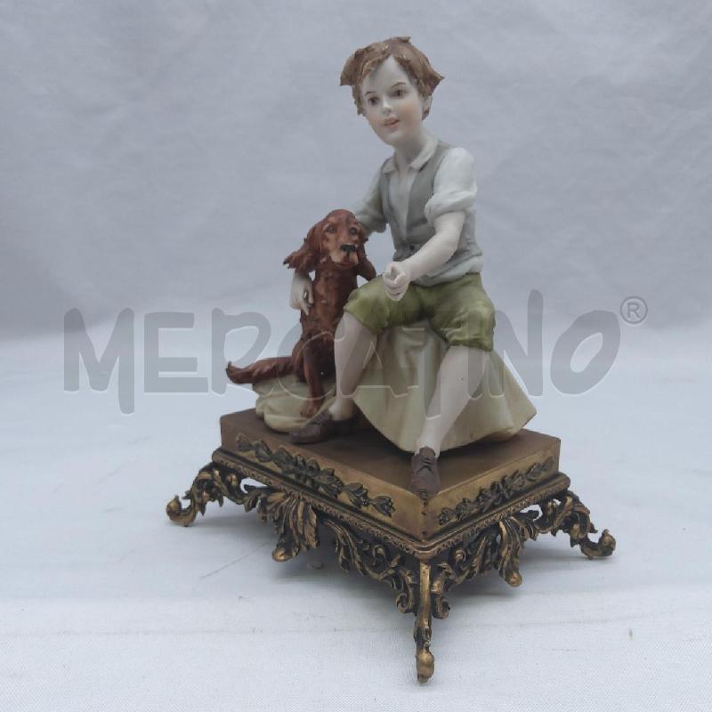 STATUINA CAPODIMONTE RAGAZZO CON CANE BASE METALLO | Mercatino dell'Usato San maurizio canavese 2