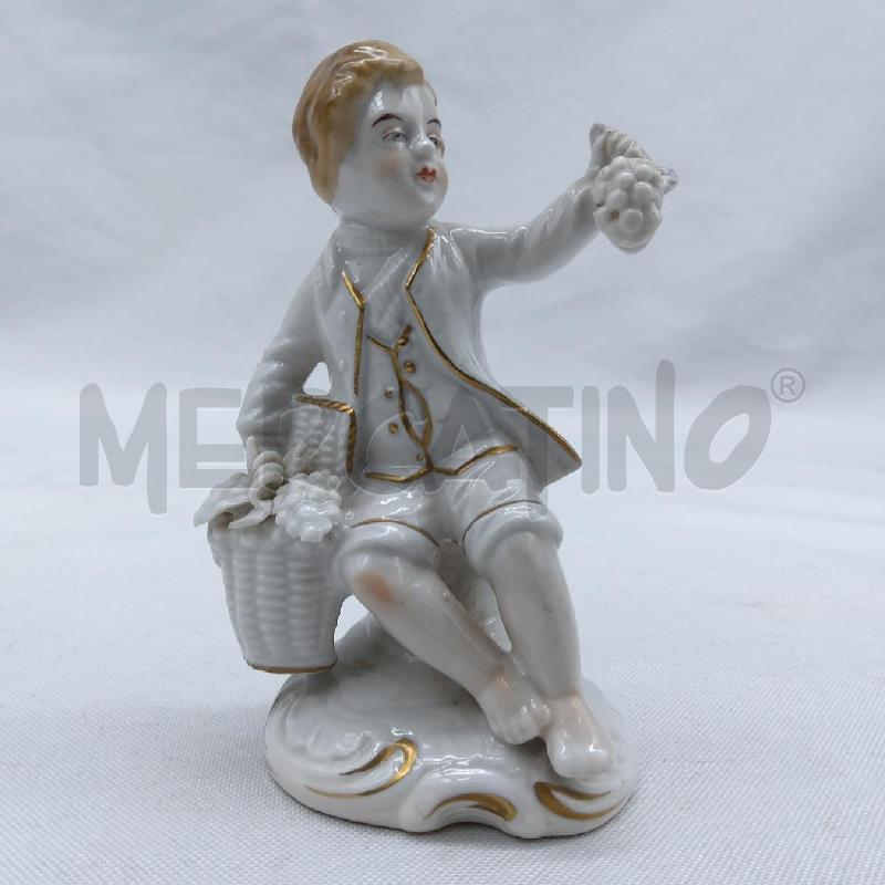STATUINA CAPODIMONTE RAGAZZO CON UVA BIANCO ORO | Mercatino dell'Usato San maurizio canavese 4
