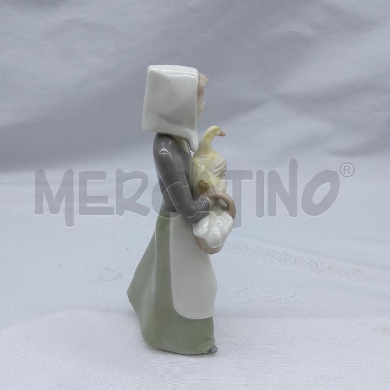 STATUINA CERAMICA GDR DONNA CON OCA IN BRACCIO | Mercatino dell'Usato San maurizio canavese 2