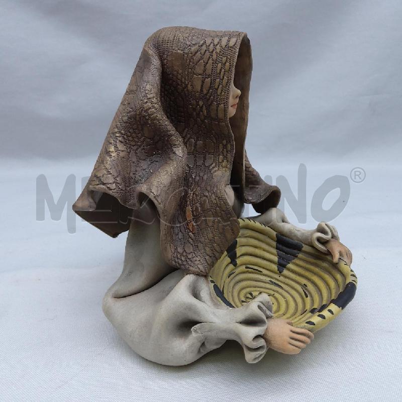 STATUINA CERAMICA SALDA DONNA CON CESTO | Mercatino dell'Usato San maurizio canavese 2