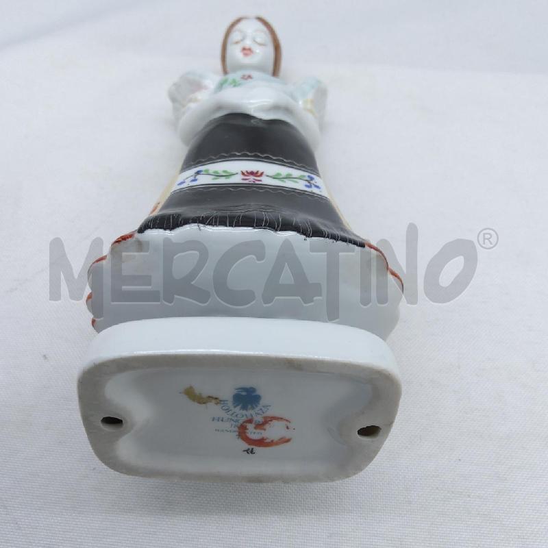 STATUINA CERAM HOLLOHAZA | Mercatino dell'Usato San maurizio canavese 3