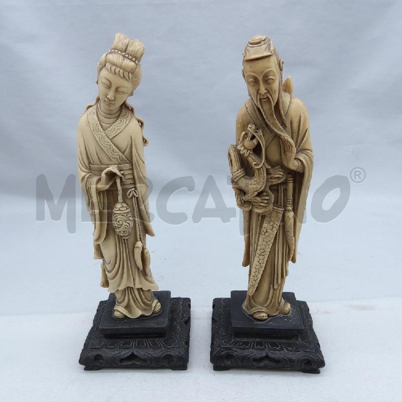 STATUINA COPPIA SAGGI ORIENTALI BASE LAVORATA | Mercatino dell'Usato San maurizio canavese 1