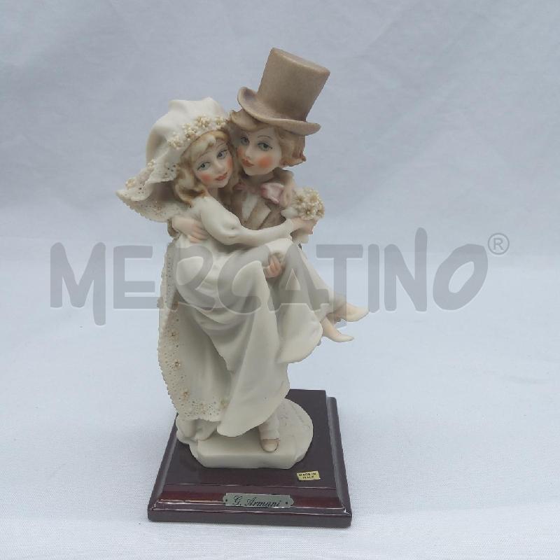 STATUINA GIUSEPPE ARMANI SPOSI CAPODIMONTE 1986 | Mercatino dell'Usato San maurizio canavese 1