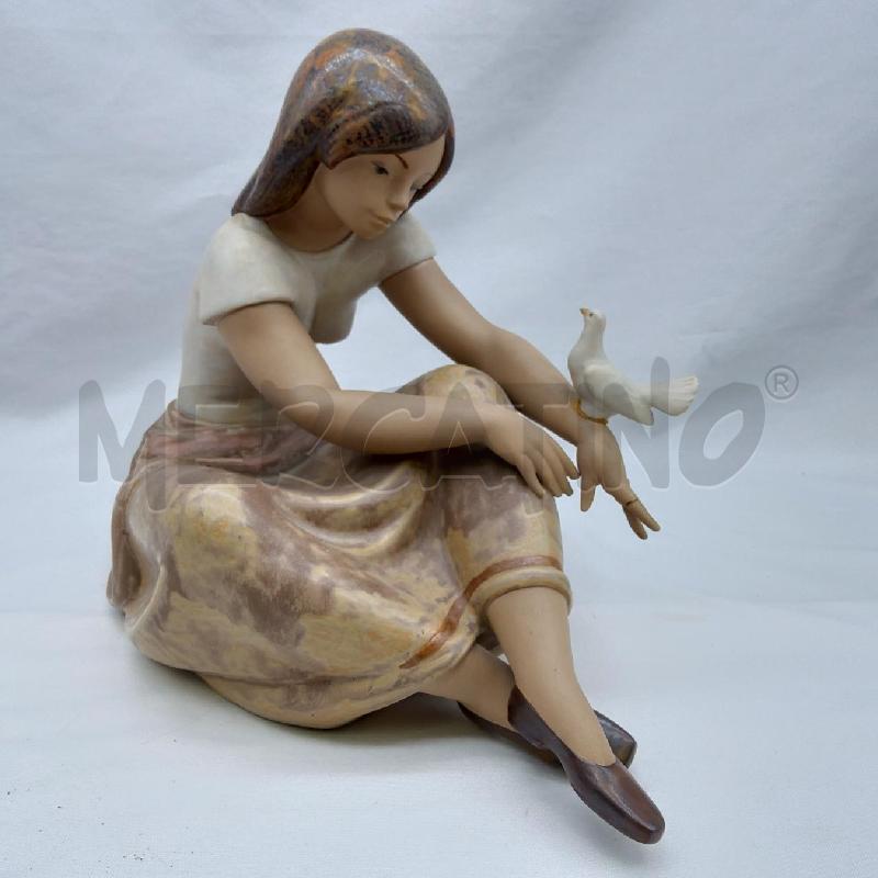 STATUINA LLADRO' RAGAZZA CON COLOMBA | Mercatino dell'Usato San maurizio canavese 1