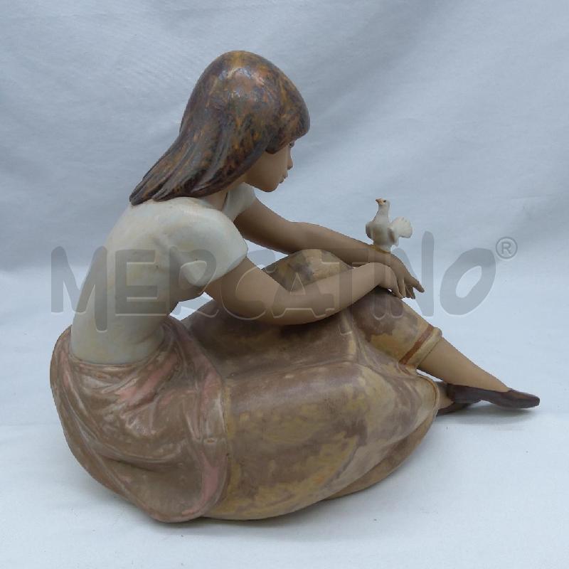 STATUINA LLADRO' RAGAZZA CON COLOMBA | Mercatino dell'Usato San maurizio canavese 3