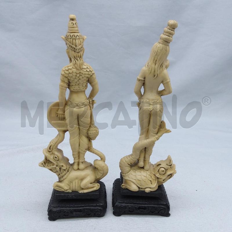 STATUINE COPPIA ORIENTALI COLOR AVORIO BASE NERO | Mercatino dell'Usato San maurizio canavese 2