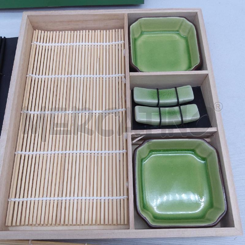 SUSHI KIT PER DUE PERSONE VERDINO E NERO BAMBOO | Mercatino dell'Usato San maurizio canavese 3
