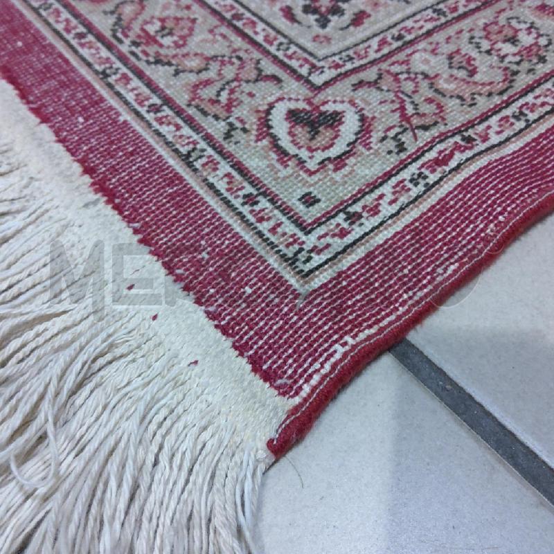 TAPPETINO PERSIANO BORDEAUX 45X55 FRANGE BIANCHE | Mercatino dell'Usato San maurizio canavese 4