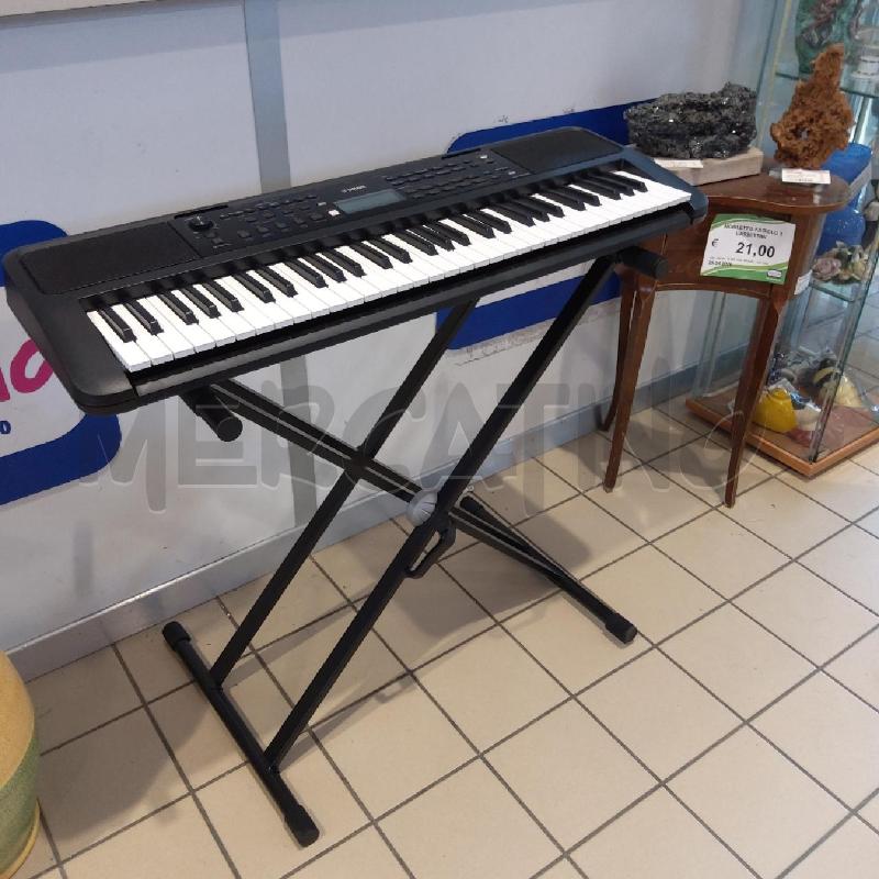 TASTIERA MUSICALE YAMAHA PSR-E383+CAVALLETTO+SC SP | Mercatino dell'Usato San maurizio canavese 3