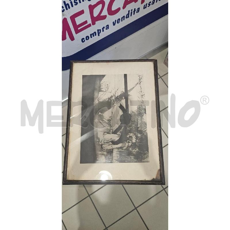 TAVOLINETTO LEGNO SCURO PIANO QUADRETTO BIANCO NERO | Mercatino dell'Usato San maurizio canavese 3