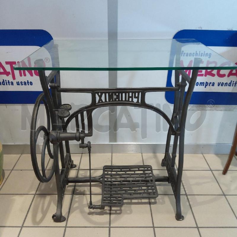 TAVOLINO MACCHINA CUCIRE PIANO VETRO | Mercatino dell'Usato San maurizio canavese 2