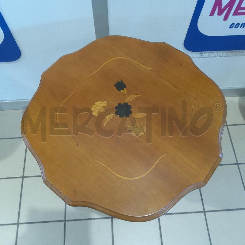 TAVOLINO ROT SMERLATO CEPPO TRE PIEDI | Mercatino dell'Usato San maurizio canavese 2