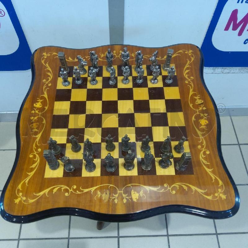 TAVOLINO SCACCHIERA LACCATO SCACCHI METALLO | Mercatino dell'Usato San maurizio canavese 2