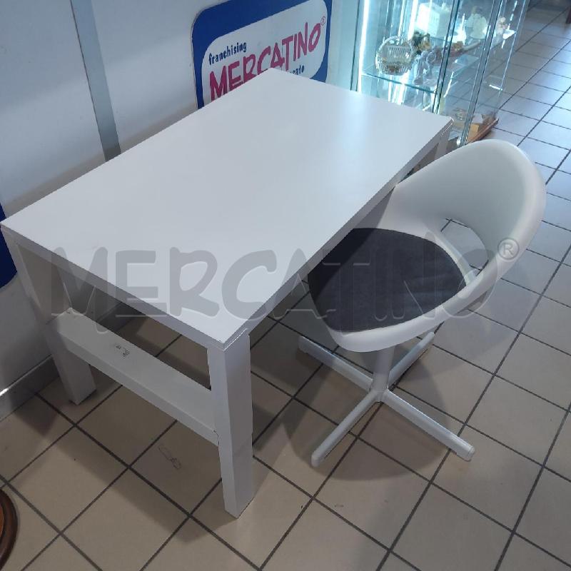 TAVOLINO SCRIVANIA IKEA CON SEDIA | Mercatino dell'Usato San maurizio canavese 3