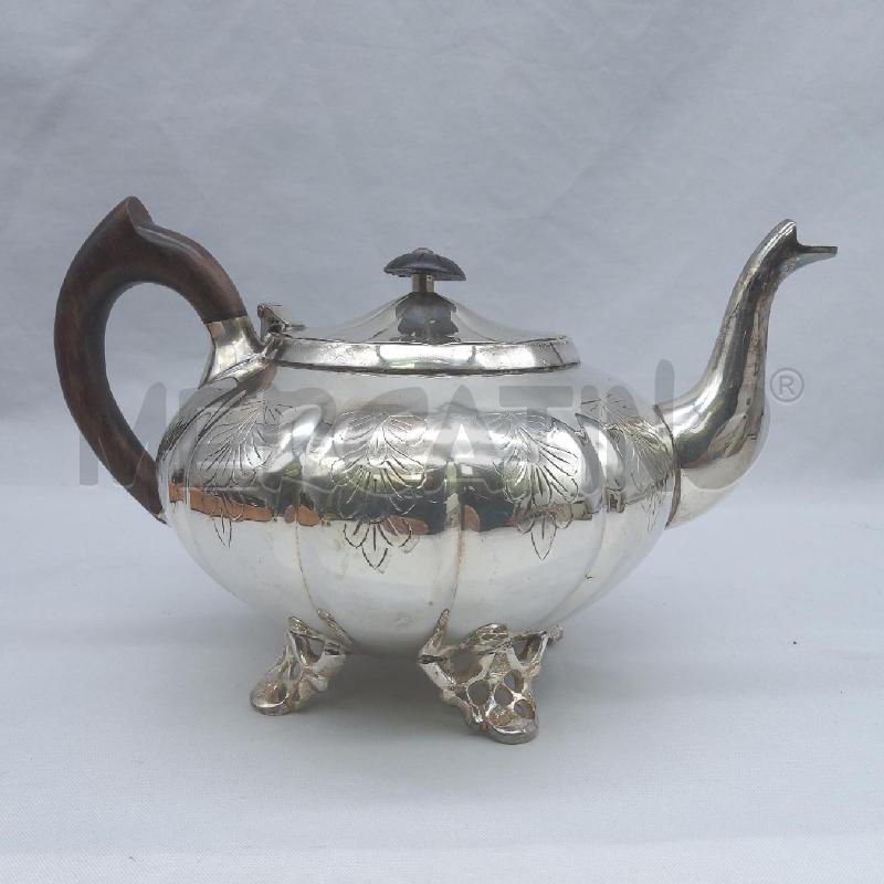 TEIERA DECORATIVA SILVER 4 PIEDINI MANICO LEGNO | Mercatino dell'Usato San maurizio canavese 2