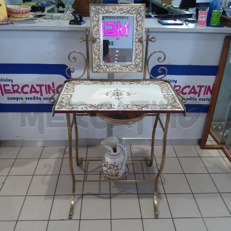 TOELETTA METALLO DORATO PIANO CERMICA +SPECCHIO BASCULANTE | Mercatino dell'Usato San maurizio canavese 1