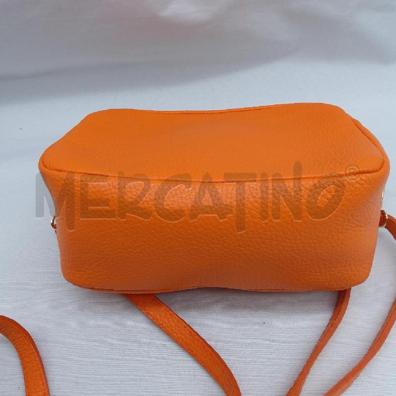 TRACOLLA DONNA PELLE ARANCIONE | Mercatino dell'Usato San maurizio canavese 4