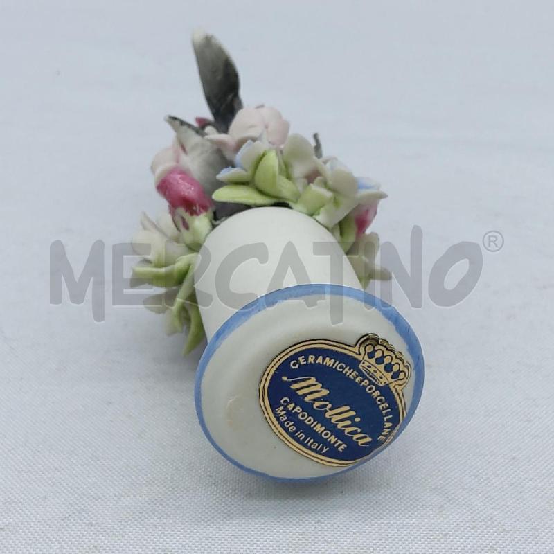 VASETTO BCO AZZURRO CAPODIMONTE FIORI ROSA | Mercatino dell'Usato San maurizio canavese 3