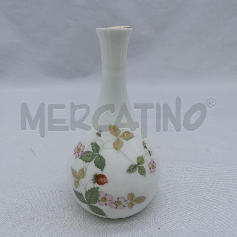 VASETTO WEDGWOOD WILD STRAWBERRY | Mercatino dell'Usato San maurizio canavese 1