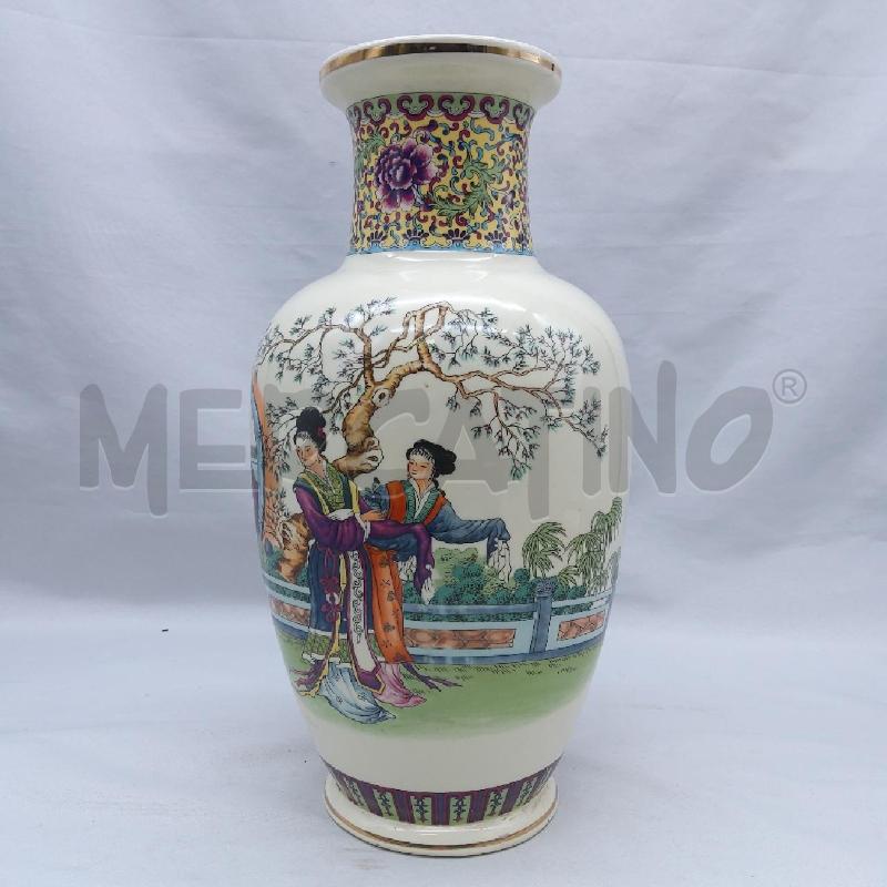 VASO CERAMICA GEISHE | Mercatino dell'Usato San maurizio canavese 2