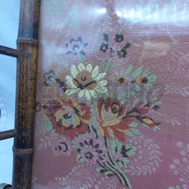VASSOIO LEGNO TESSUTO DAMASCATO ROSA | Mercatino dell'Usato San maurizio canavese 3