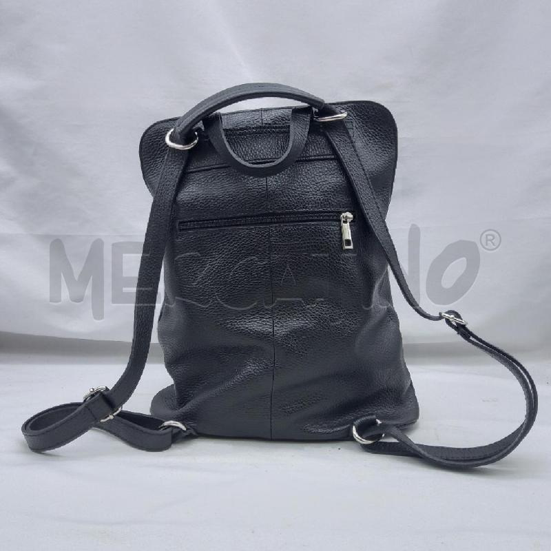 ZAINO DONNA +39 LEATHER GOODS NERO MARTELLATO  | Mercatino dell'Usato San maurizio canavese 2