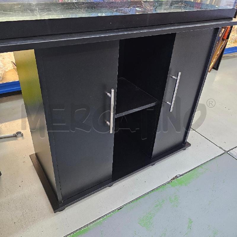 ACQUARIO CON MOBILE BASE NERO | Mercatino dell'Usato Chivasso 2