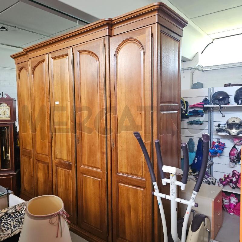 ARMADIO IN LEGNO 5 ANTE | Mercatino dell'Usato Chivasso 1