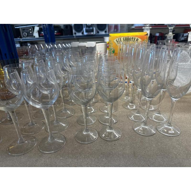 BICCHIERI PZ. 12+12+12 FLUTES  VINO  | Mercatino dell'Usato Chivasso 1