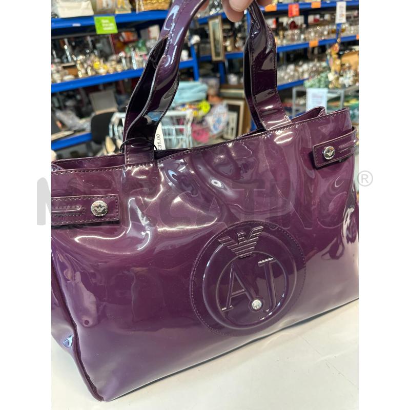 BORSA DONNA ARMANI JEANS VIOLA LACCATA | Mercatino dell'Usato Chivasso 1