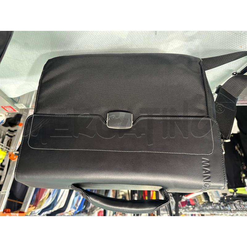 BORSA PORTA PC MANDARINA DUCK  | Mercatino dell'Usato Chivasso 1