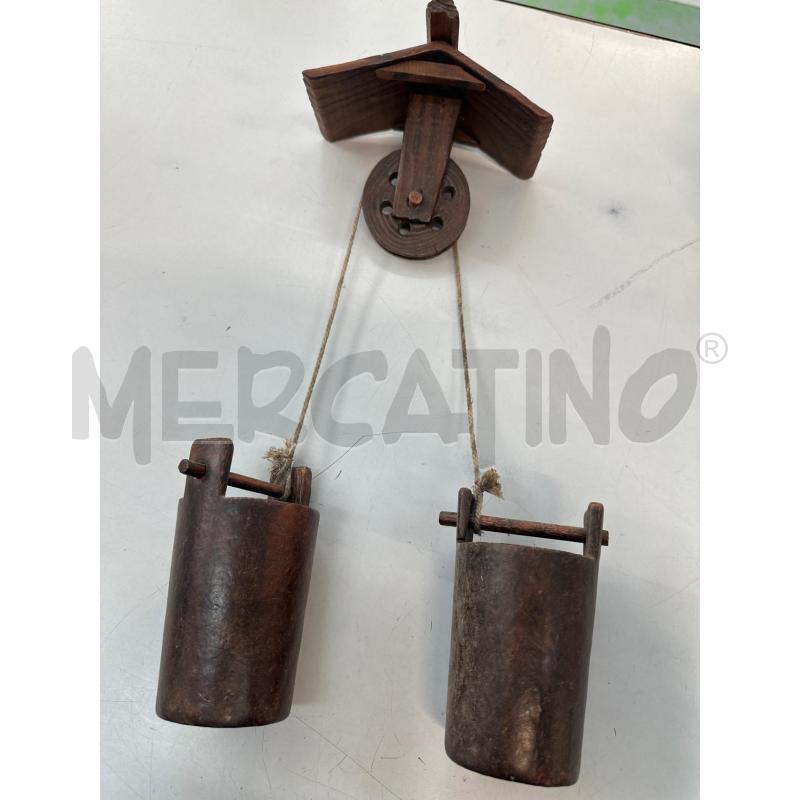 CARRUCOLA LEGNO DA POZZO CON VASETTI  | Mercatino dell'Usato Chivasso 1