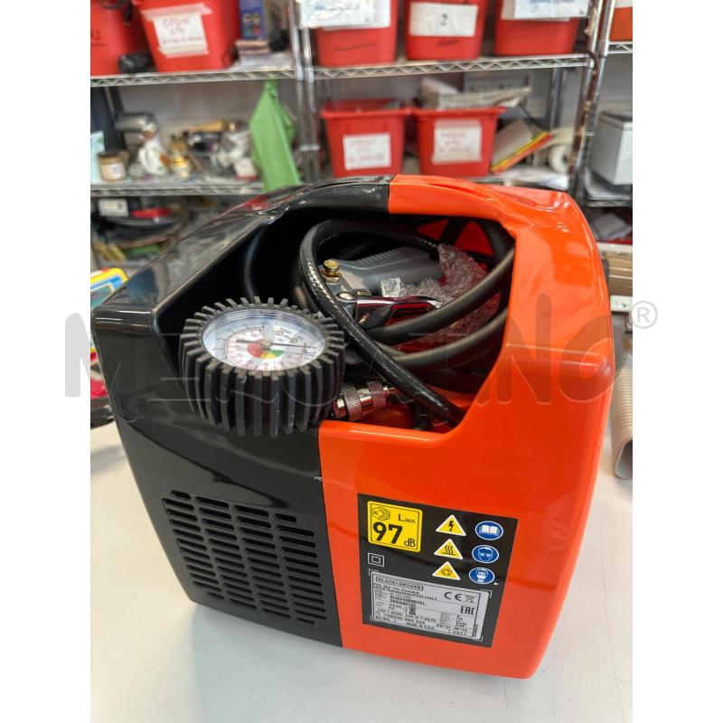 COMPRESSORE BLACK & DECKER BD 195 CUBO NUOVO | Mercatino dell'Usato Chivasso 1