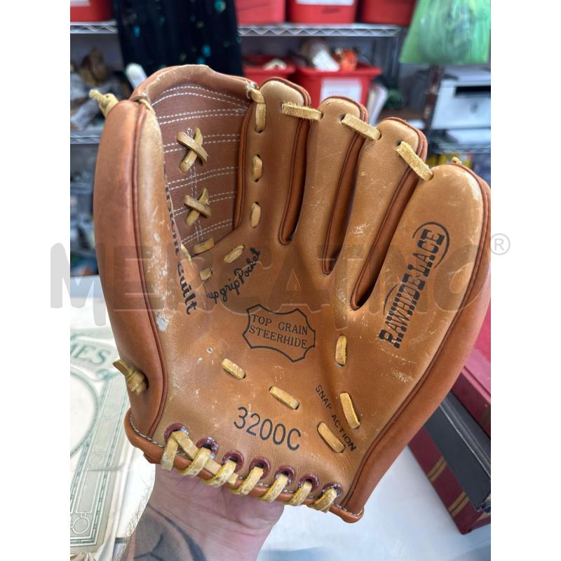 GUANTONE BASEBALL CUSTOM BUILT  3200C  | Mercatino dell'Usato Chivasso 1