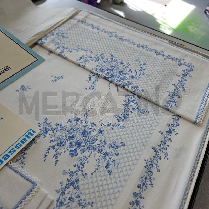 LENZUOLO MATRIMONIALE BASSETTI BIANCO AZZURRO INTRECCIO FIORITO | Mercatino dell'Usato Chivasso 2