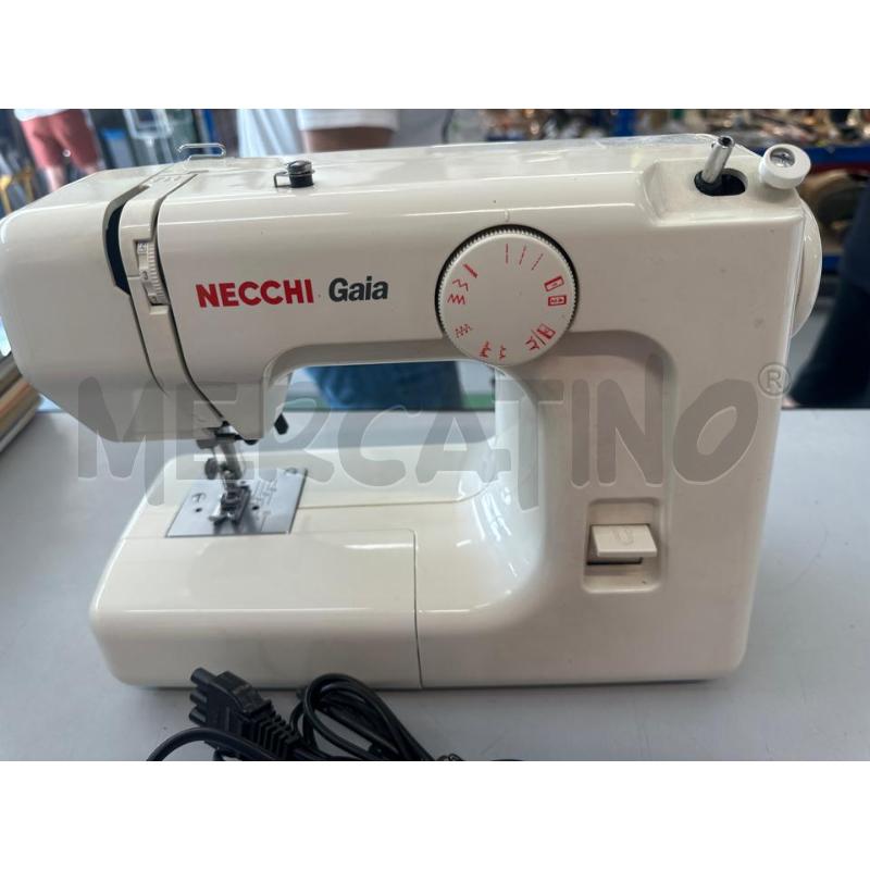 MACCHINA CUCIRE NECCHI GAIA  | Mercatino dell'Usato Chivasso 1