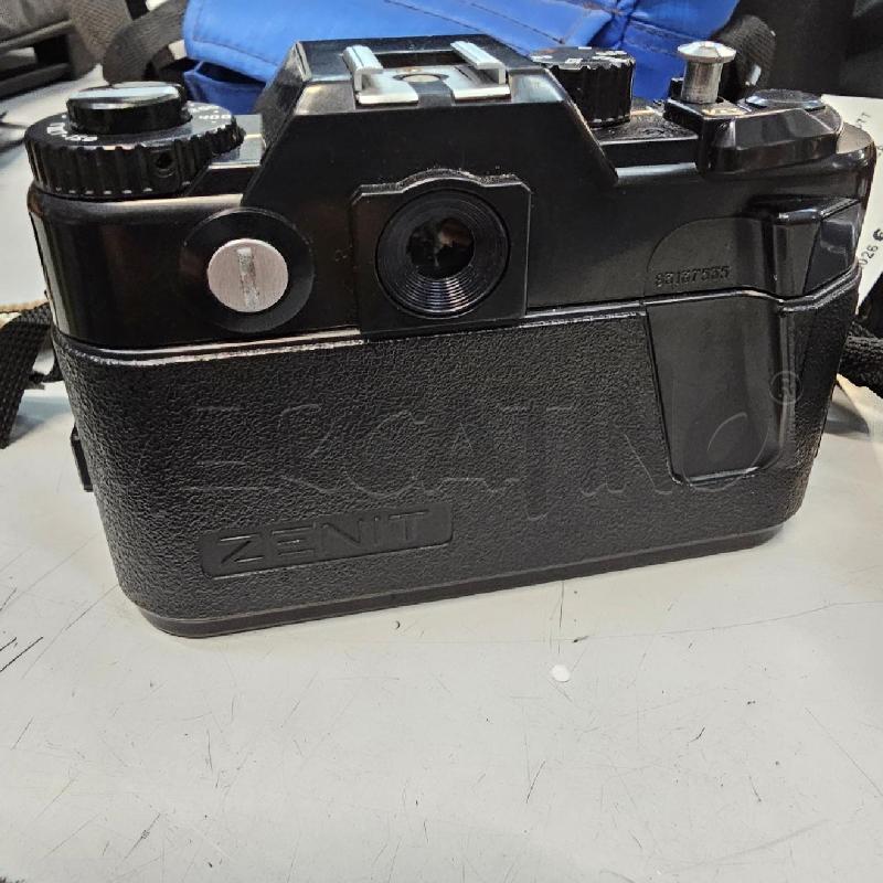 MACCHINA FOTOGRAFICA ZENIT 122 CON CUSTODIA | Mercatino dell'Usato Chivasso 3