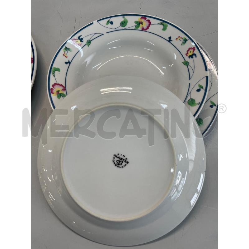 PIATTI PZ. 10+7+10 FLOREALI BOUQUET DXD CON PORTATE | Mercatino dell'Usato Chivasso 2