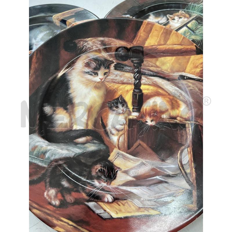 PIATTO DA APPENDERE GATTI CAD 1 DISP 3 | Mercatino dell'Usato Chivasso 1