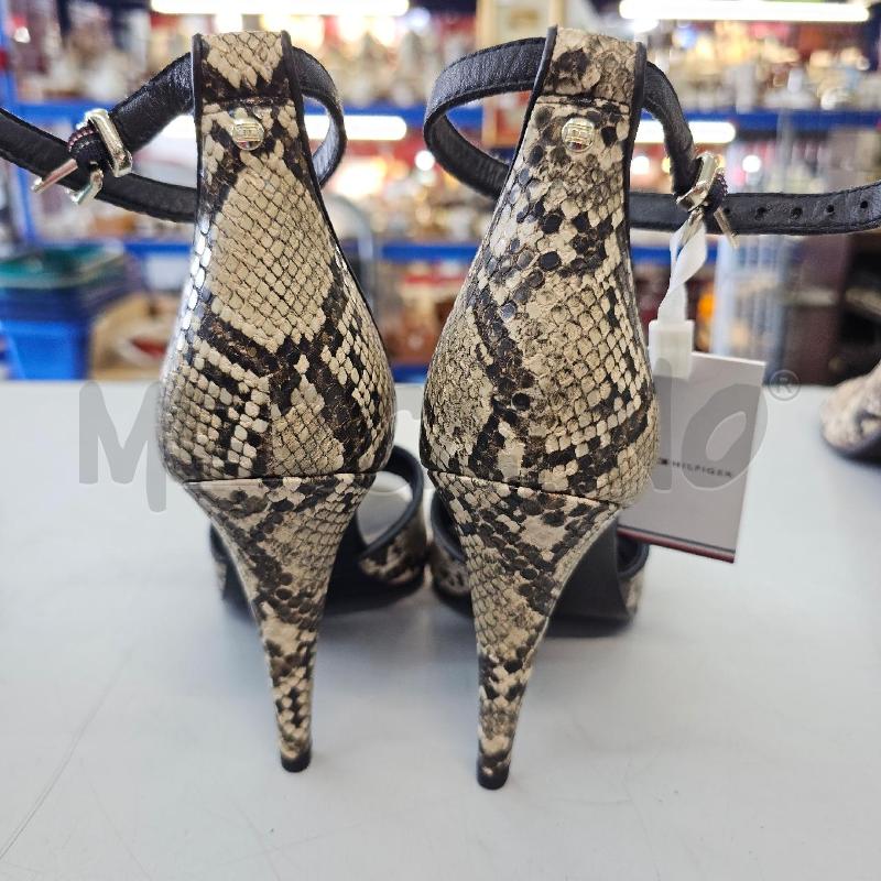SANDALI DONNA TOMMY HILFIGER STAMPA PITONE | Mercatino dell'Usato Chivasso 3