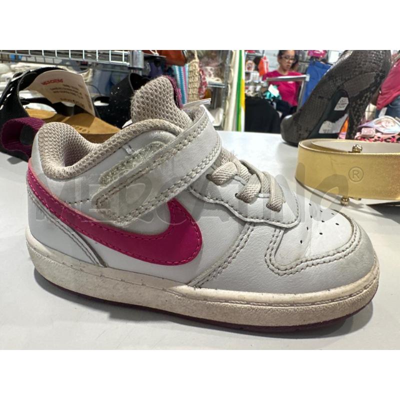 SCARPE BAMBINO NIKE BIANCHE FUXIA  | Mercatino dell'Usato Chivasso 1
