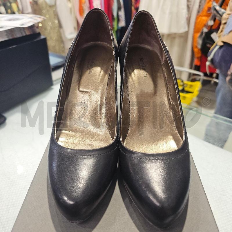 SCARPE DONNA NERO GIARDINI TACCO NERE MOTIVO LATERALE | Mercatino dell'Usato Chivasso 1