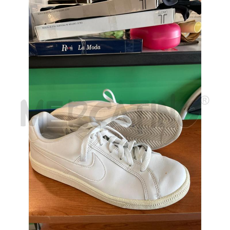 SCARPE NIKE BIANCHE CLASSICHE  | Mercatino dell'Usato Chivasso 2