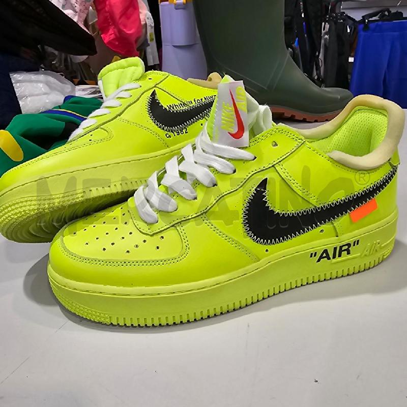 SCARPE NIKE C11173-400 GIALLE FLUO THE TEN | Mercatino dell'Usato Chivasso 1