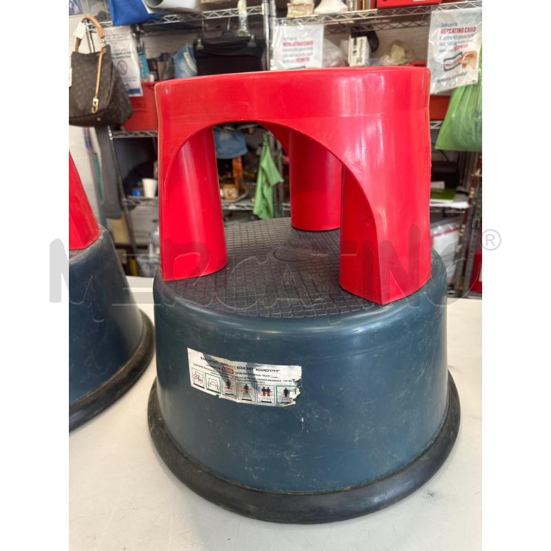 SGABELLO RUOTE IN PLASTICA CAD1 DISP 2 | Mercatino dell'Usato Chivasso 1
