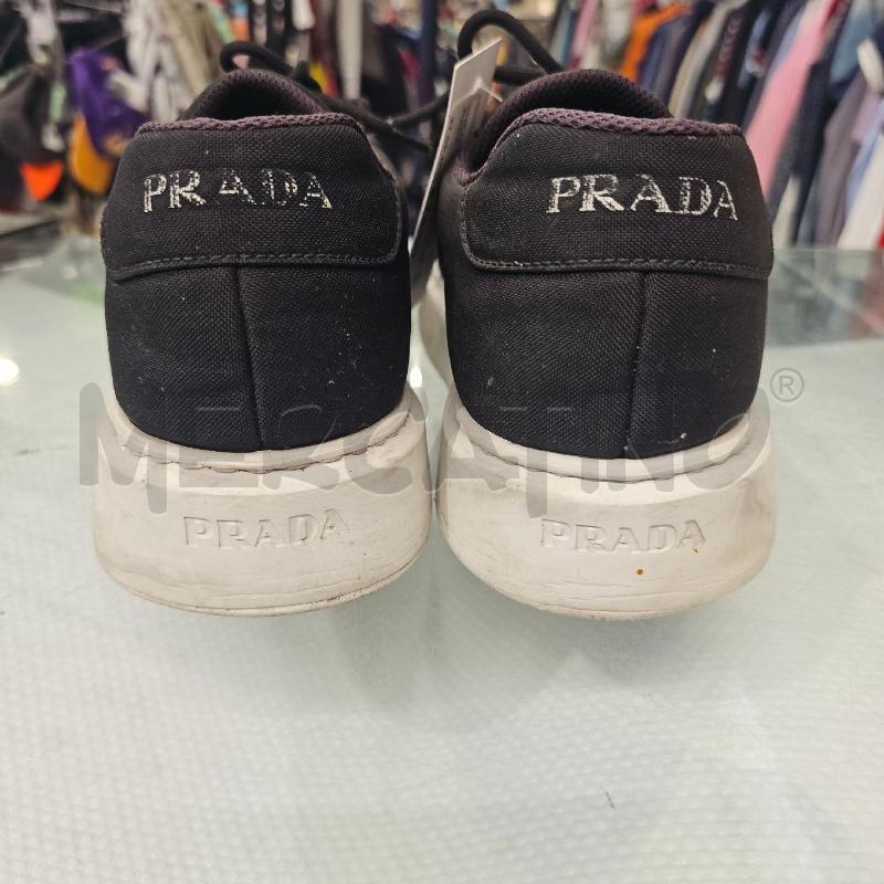 SNEAKERS BASSE UOMO PRADA - POLIESTERE - USURA COME DA FOTO | Mercatino dell'Usato Chivasso 2