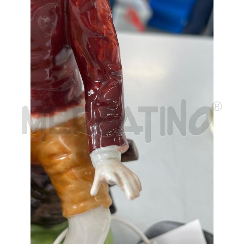 STATUA INNAMORATI CAPODIMONTE SCHEGGIA DITA UOMO | Mercatino dell'Usato Chivasso 2